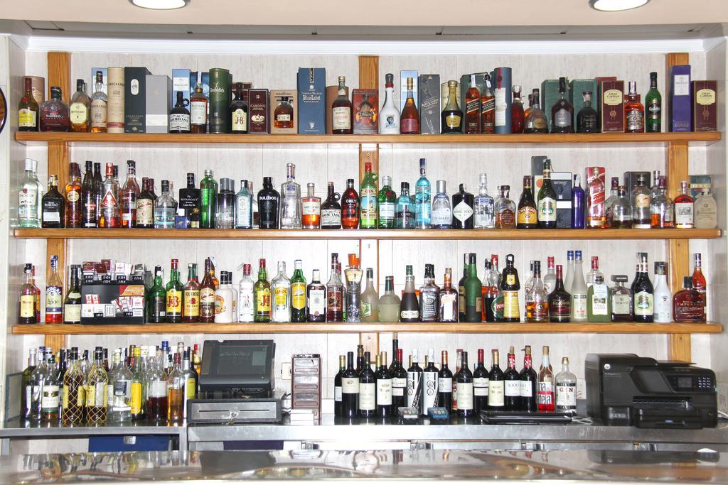 Hostal Restaurante La Masia Vila-real Exteriér fotografie