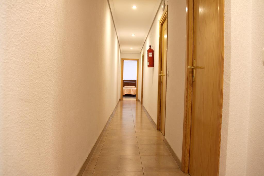 Hostal Restaurante La Masia Vila-real Exteriér fotografie