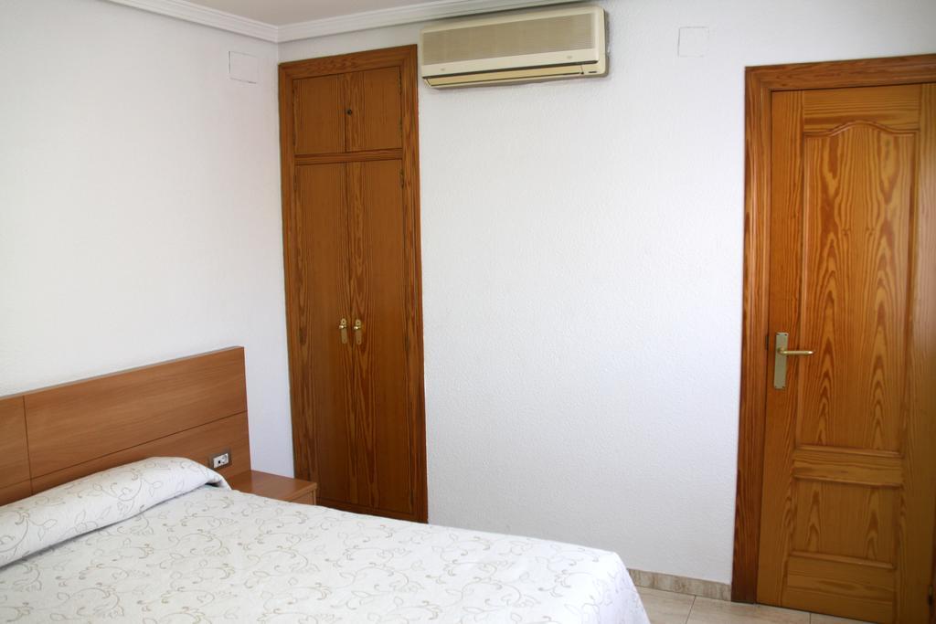 Hostal Restaurante La Masia Vila-real Exteriér fotografie