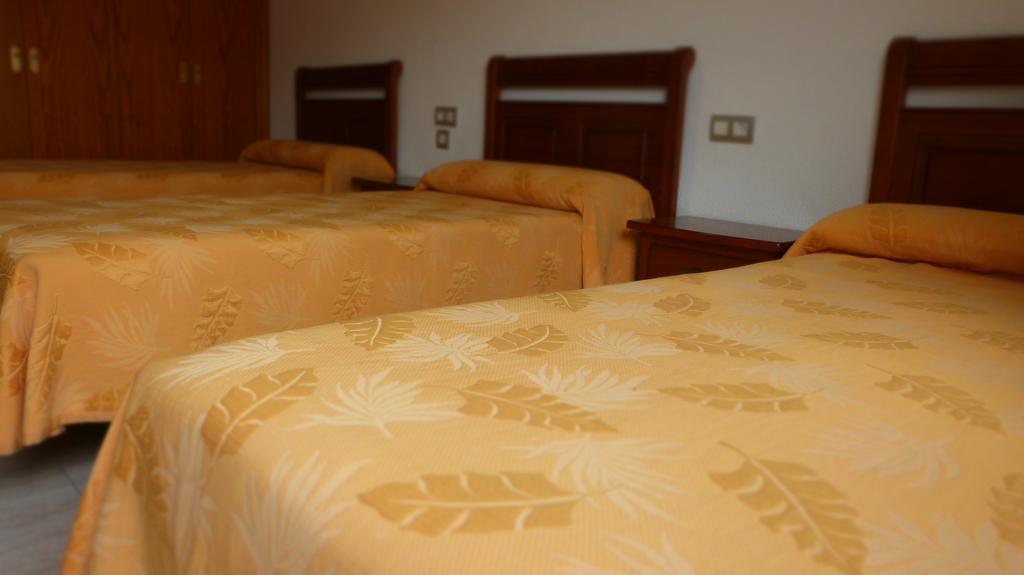 Hostal Restaurante La Masia Vila-real Exteriér fotografie