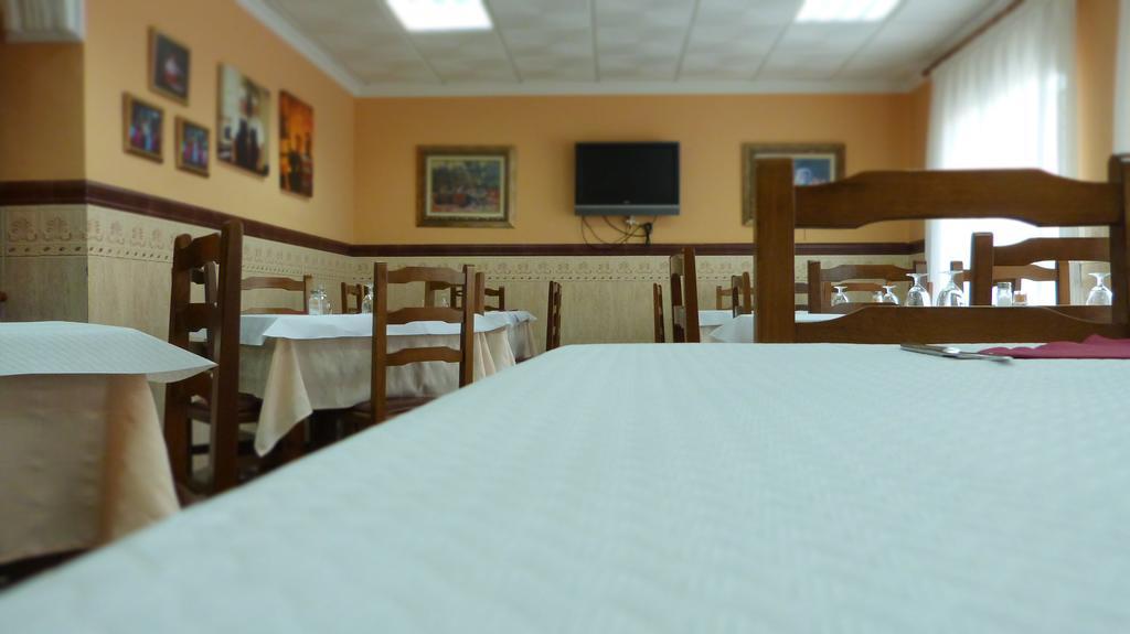 Hostal Restaurante La Masia Vila-real Exteriér fotografie